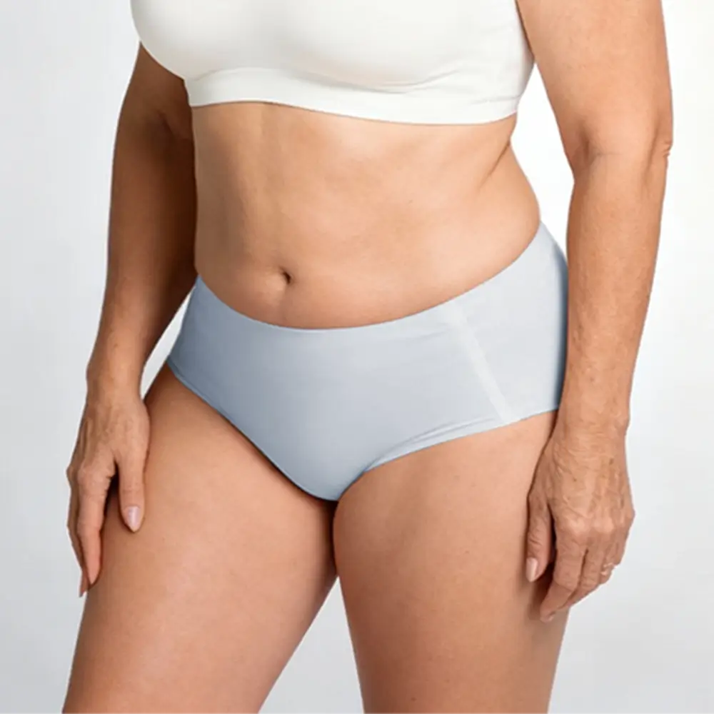 Breathable Seamless Mid-Rise Briefs