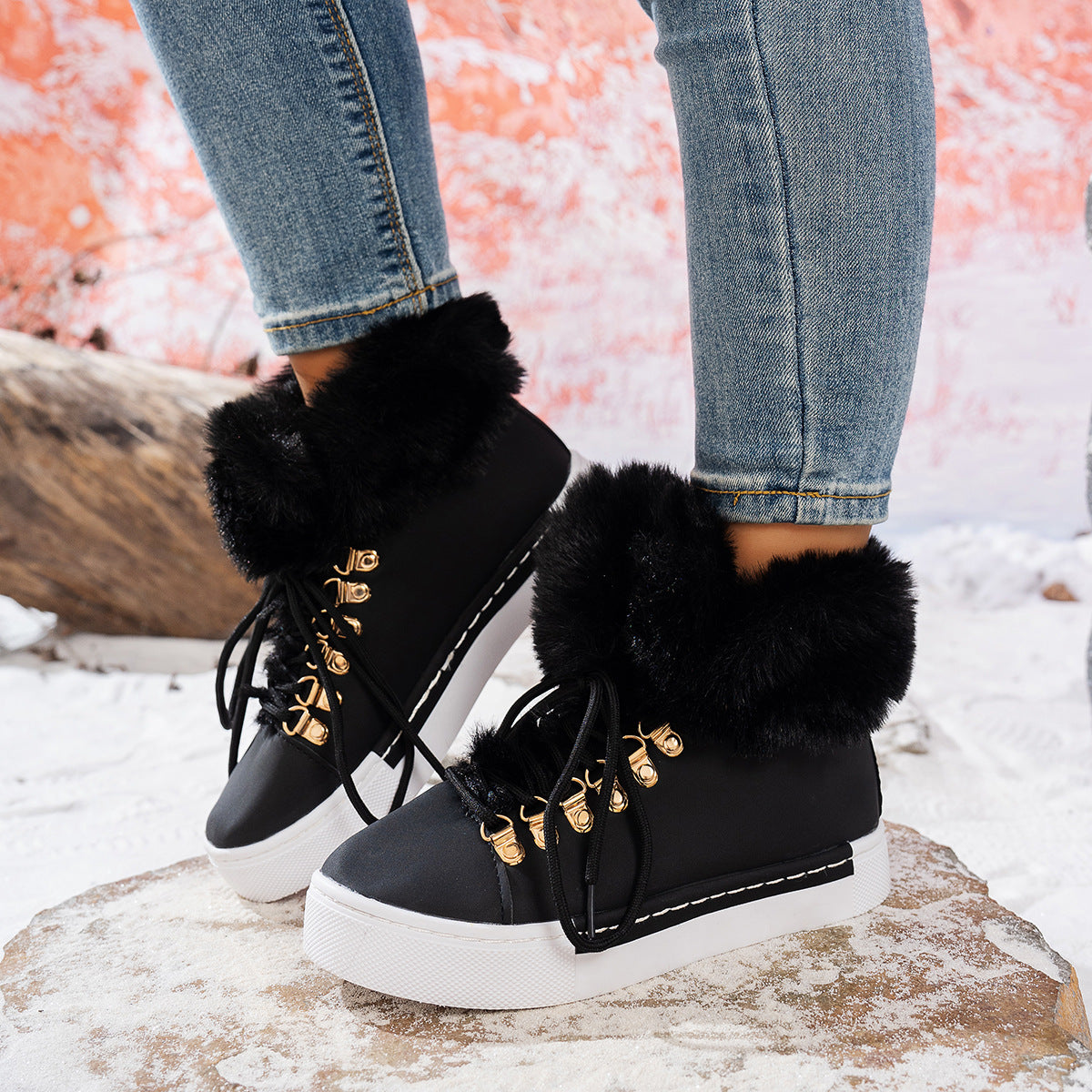 Women's Winter Thick Wool Lace-up Warm Boots